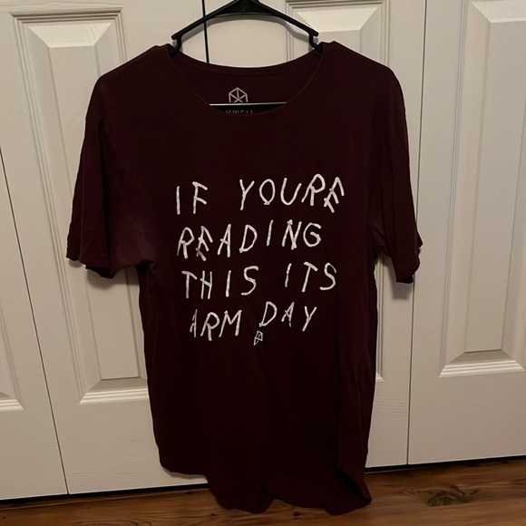 If you’re reading this it’s arm day t-shirt - Picture 1 of 1